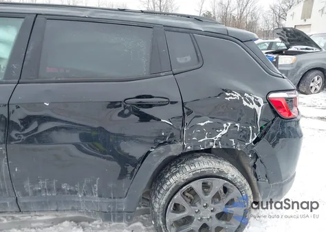 2021 Jeep Compass 80Th Anniversary 4X4 из США, поврежденный, VIN 3C4NJDEB7MT521374